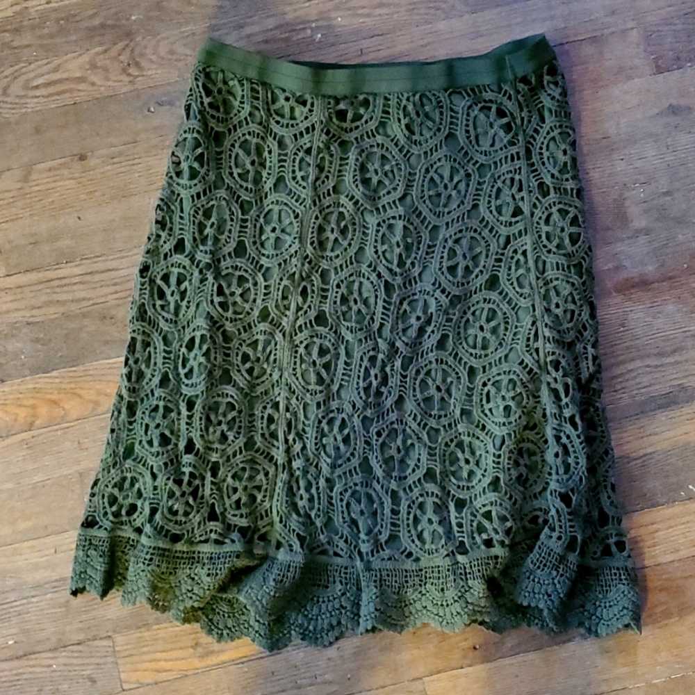 Green crochet stretch skirt